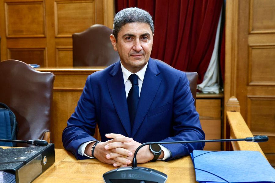 LIVE – ΟΠΕΚΕΠΕ: Καταθέτει ο Λευτέρης Αυγενάκης στην Εξεταστική Επιτροπή