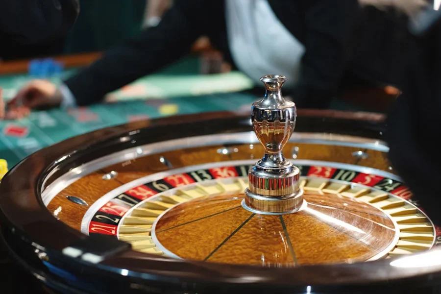 «Ο αρχηγός είναι χαρισματικός, καταφέρνει και σε πείθει» – Τι αποκάλυψε ο χρυσοχόος που έπεσε θύμα του κυκλώματος με το καζίνο