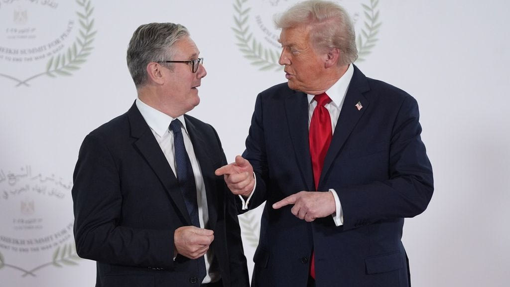 Αποστάσεις Στάρμερ από το BBC στην κόντρα με Τραμπ: «Βάλτε τάξη στα του οίκου σας»