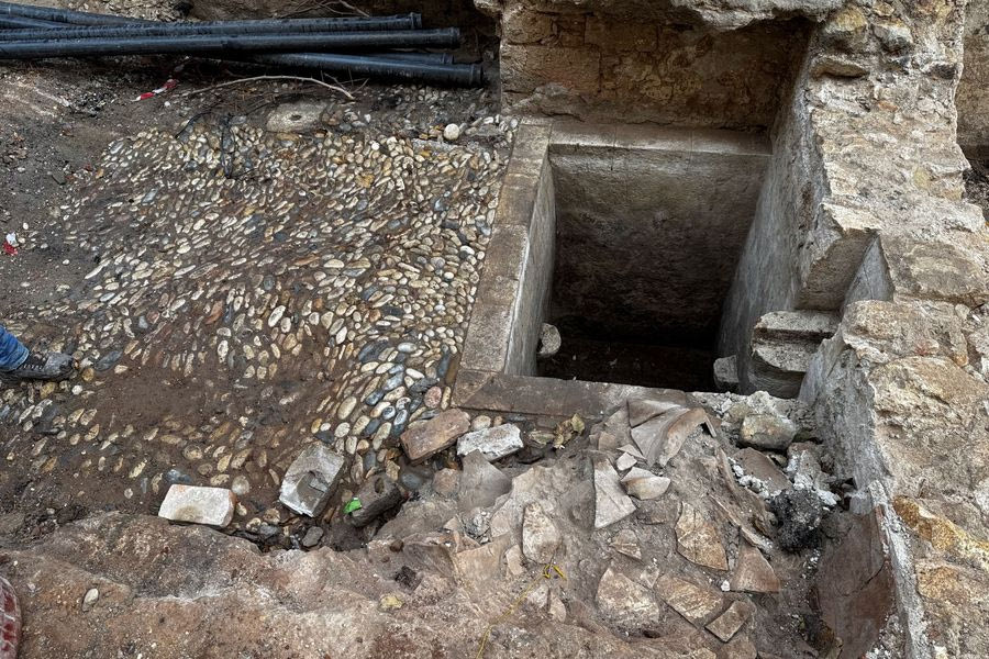 (ΦΩΤΟ) Ανακαλύφθηκε νέο Ενετικό πατητήρι στην Αγία Τριάδα