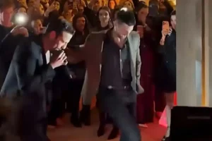 Τζόκοβιτς: «Ωραίος ο χορός με τον Αργυρό» – Το ξέφρενο γλέντι του Σέρβου τενίστα σε χριστουγεννιάτικη εκδήλωση