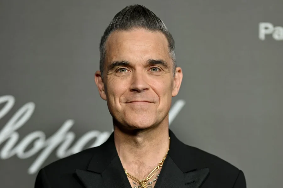 Ο Robbie Williams φοβάται ότι οι ενέσεις αδυνατίσματος σταδιακά «τον τυφλώνουν»