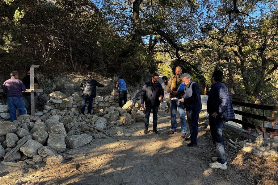 Στα έργα ανάπλασης στην Παναγία Φανερωμένη στα Κεράσια ο Αλ. Καλοκαιρινός