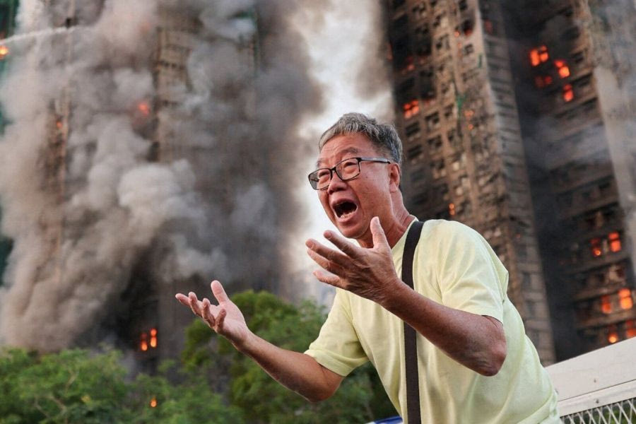 Μεγάλη φωτιά στο Χονγκ Κονγκ: Τουλάχιστον 13 νεκροί – Κάτοικος ξέσπασε σε κλάματα