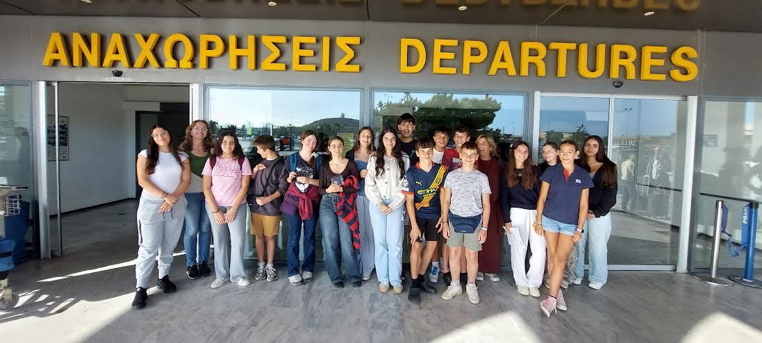 Έμαθαν στους φιλοξενούμενους για τη Δημοκρατία στην πράξη