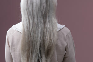 Πώς συνδέονται τα γκρίζα μαλλιά με την άμυνα κατά του καρκίνου