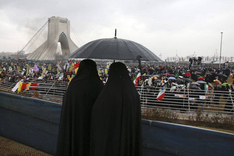 Ιράν: Σπέρνουν σύννεφα για να αντιμετωπίσουν τη χειρότερη ξηρασία των τελευταίων ετών