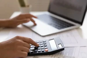 Ηλεκτρονικό τιμολόγιο: Για το 2026 μετατίθεται η καθολική εφαρμογή του