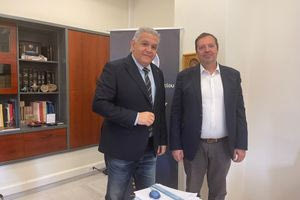 Συνάντηση Β. Καρκανάκη και Μ. Παπαδάκη για τα προβλήματα στο λιμάνι