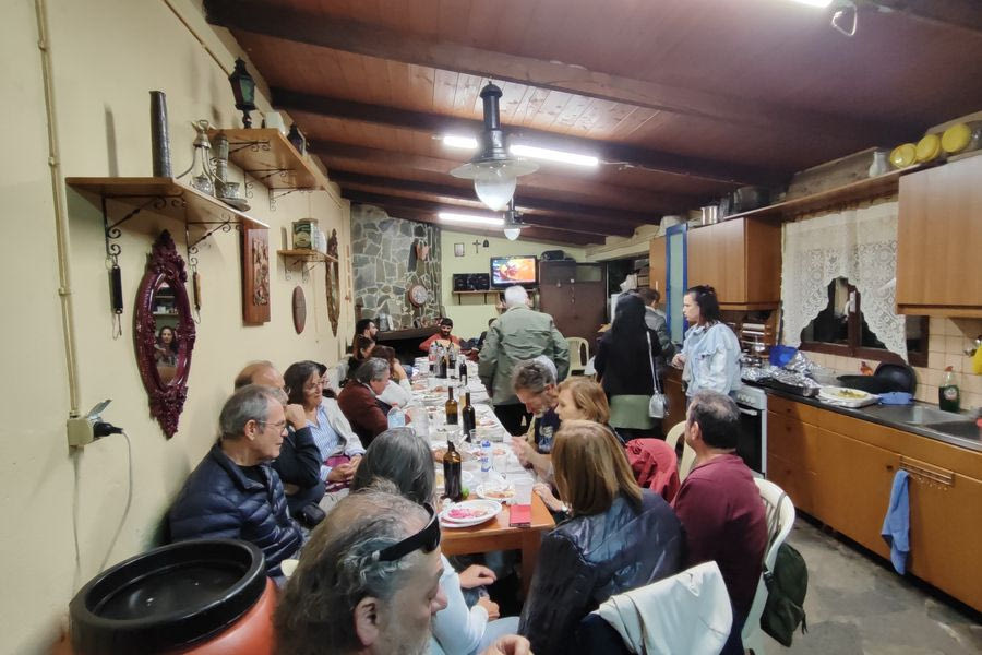 Ρακοκάζανα: Ένα κομμάτι αυθεντικής κρητικής κουλτούρας που ενώνει γενιές