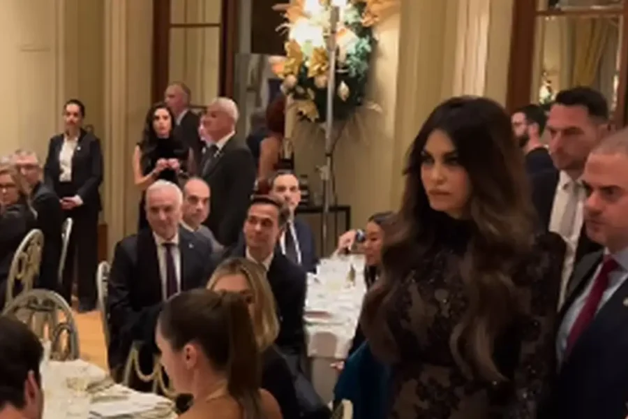 Dailymail: Η Κίμπερλι Γκιλφόιλ με μαύρη see through τουαλέτα που δίχασε τα social media – «Είναι σε εκδήλωση ή σε κλαμπ;»