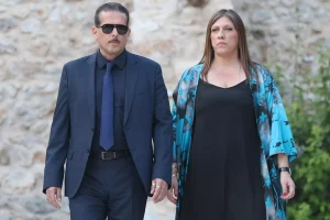 Ζωή Κωνσταντοπούλου σε Διαμαντή Καραναστάση: «Συγγνώμη που δεν σε προστάτευσα από το δηλητήριο»