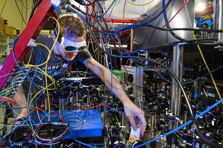 Κβαντικό Διαδίκτυο σχεδιάζουν IBM και Cisco