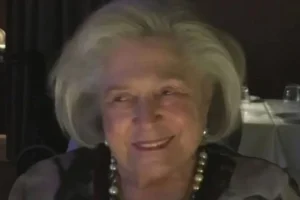 Πέθανε η Μανουέλα Βαρδινογιάννη, σύζυγος του Νίκου Βαρδινογιάννη, ιδρυτή του επιχειρηματικού ομίλου