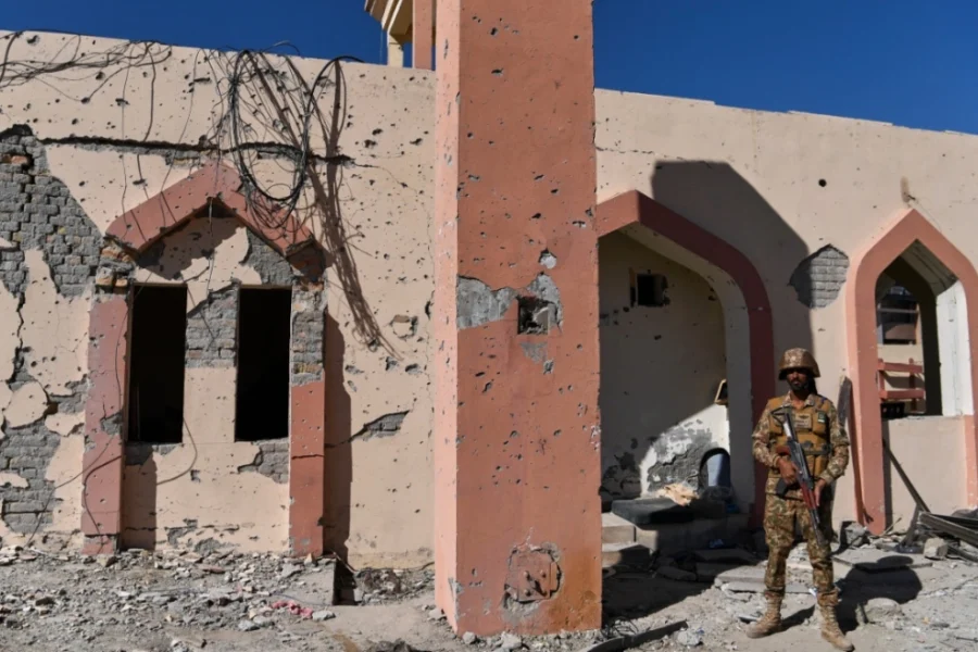 Τουλάχιστον 9 παιδιά σκοτώθηκαν σε βομβαρδισμούς του Πακιστάν στο Αφγανιστάν