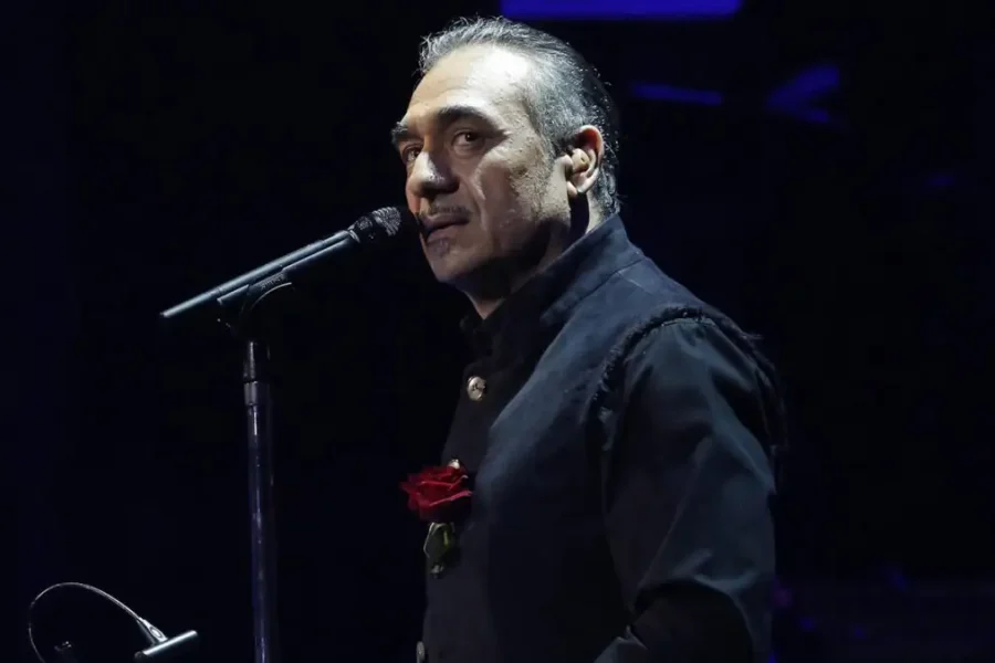 Νότης Σφακιανάκης: Ο Γιώργος Λιάγκας αποκαλύπτει τον λόγο που ο τραγουδιστής δεν πήγε στην κηδεία της Κίλι Σφακιανάκη