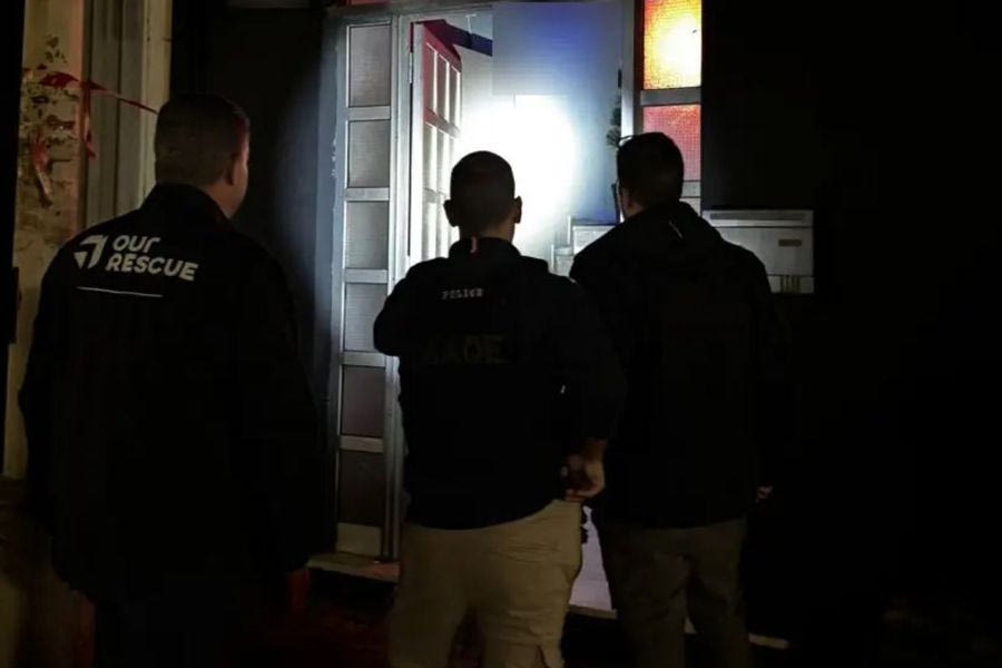 Έφοδος του ελληνικού FBI σε οίκους ανοχής στην Αθήνα – 15 συλλήψεις