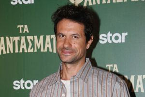 Ορφέας Αυγουστίδης: Προσπαθώ να ζω μία ζωή που δεν θα μου επιβάλλει έναν τρόπο που δεν μου αρέσει, για να έχω καλή σχέση με το χρήμα