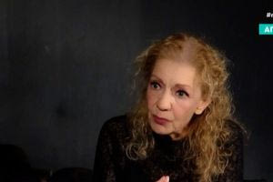 Πέμη Ζούνη: Οι Κρητικοί φλερτάρουν με τον παραλογισμό από φτιαξιά