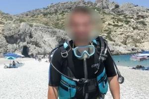 Ρόδος: «Έχασε το χέρι του από τον αγκώνα και κάτω, δεν έχει ξεπεράσει τον κίνδυνο» λέει ο αδελφός του 39χρονου πυροτεχνουργού