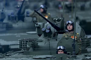 Η Δύση παραβλέπει κρίσιμα μέτρα που θα μπορούσαν να πλήξουν σοβαρά τη Ρωσία