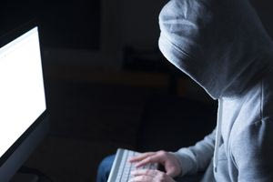 Παγκόσμιος συναγερμός για το sextortion: Μάστιγα σε ΗΠΑ, Μεγάλη Βρετανία, Αυστραλία