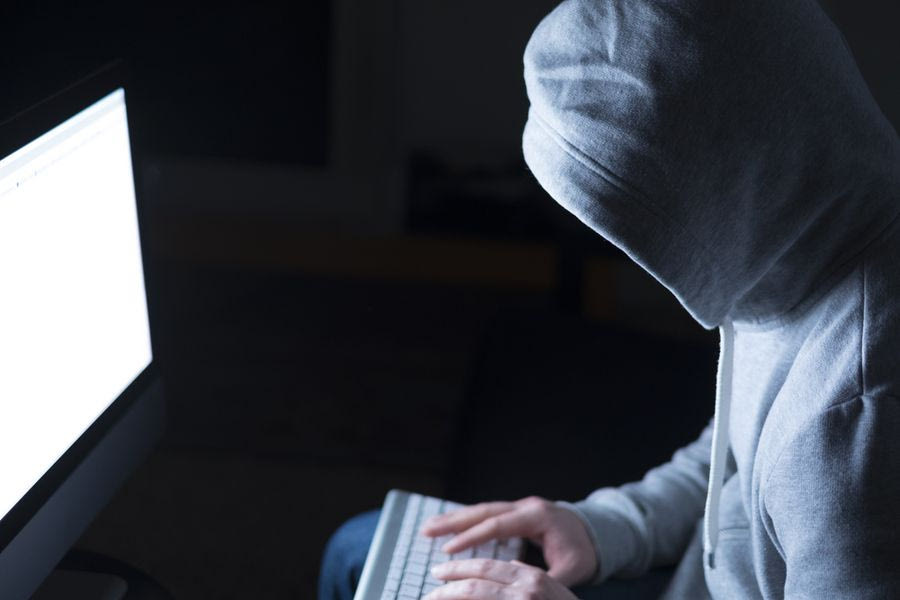 Παγκόσμιος συναγερμός για το sextortion: Μάστιγα σε ΗΠΑ, Μεγάλη Βρετανία, Αυστραλία