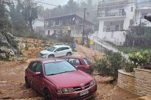 Καταστροφές στη Θάσο από τις έντονες βροχοπτώσεις