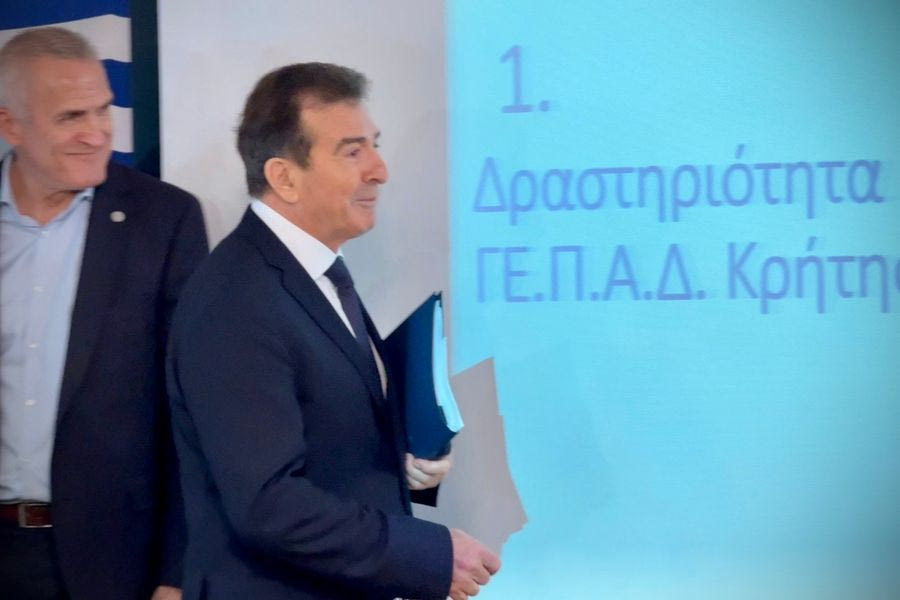 Αντιδράσεις της αντιπολίτευσης μετά τις ανακοινώσεις Χρυσοχοΐδη για την οπλοκατοχή στην Κρήτη