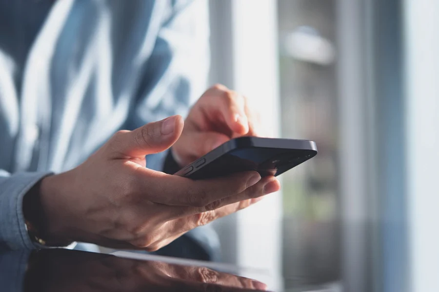 Η συνομιλία που «έκαψε» την πρώην αθλήτρια της ενόργανης που κατηγορείται για συμμετοχή στο κύκλωμα με τις τηλεφωνικές απάτες