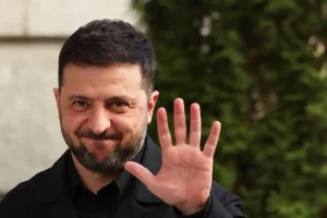 Ουκρανία: Το σχέδιο του Τραμπ απορρίφθηκε ως «εντελώς παράλογο» από αξιωματούχους στο Κίεβο – Ο Ζελένσκι έτοιμος για διαπραγματεύσεις