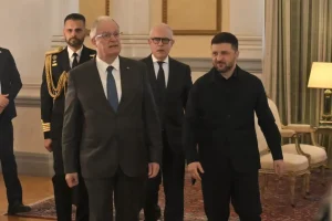 Τασούλας: Η στάση της Ελλάδας υπαγορεύτηκε από το τραύμα της Κύπρου – Ζελένσκι: Ευχαριστούμε τον ελληνικό λαό για τη στήριξη