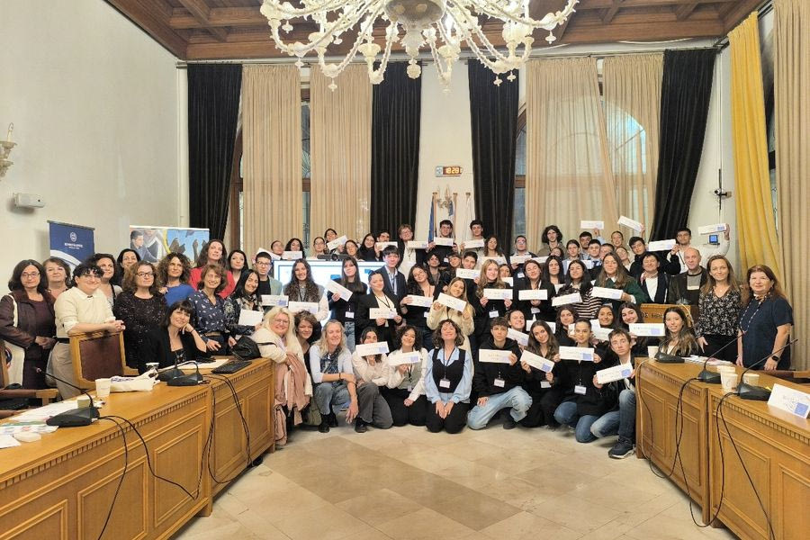 Με επιτυχία η προσομοίωση της Ολομέλειας του Ευρωπαϊκού Κοινοβουλίου «EUROPAS TEENS 2025» από την Περιφέρεια Κρήτης
