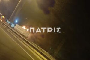 (ΦΩΤΟ- ΒΙΝΤΕΟ) Ηράκλειο: Στις φλόγες φορτηγό στον ΒΟΑΚ