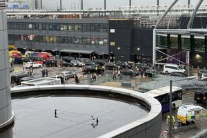 Χάος στο αεροδρόμιο Χίθροου: Άγνωστοι ψέκασαν ταξιδιώτες με σπρέι – Μία σύλληψη