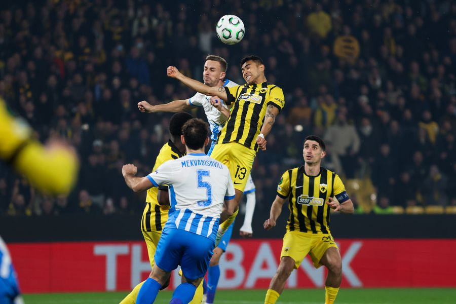 Με επική ανατροπή στους “16” του Conference League η ΑΕΚ