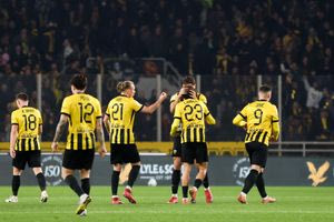 Super League: Γιορτές στην κορυφή θα κάνει η ΑΕΚ