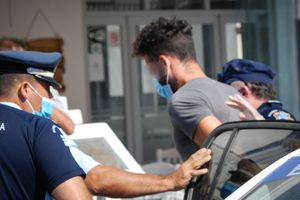 Γυναικοκτονία στη Φολέγανδρο: Την ένοχη του δράστη ζήτησε ο εισαγγελέας