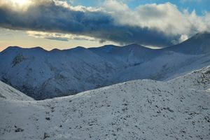 (ΦΩΤΟ& ΒΙΝΤΕΟ) Στα… λευκά τα βουνά της Κρήτης – Μαγευτικές εικόνες