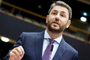 Νίκος Ανδρουλάκης: Ζήτησε ενημέρωση των πολιτικών αρχηγών από τον πρωθυπουργό για τις εξελίξεις στη Μ. Ανατολή