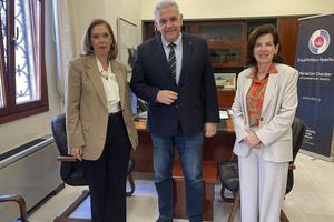 Η Πρέσβειρα της Γαλλίας στο Επιμελητήριο Ηρακλείου