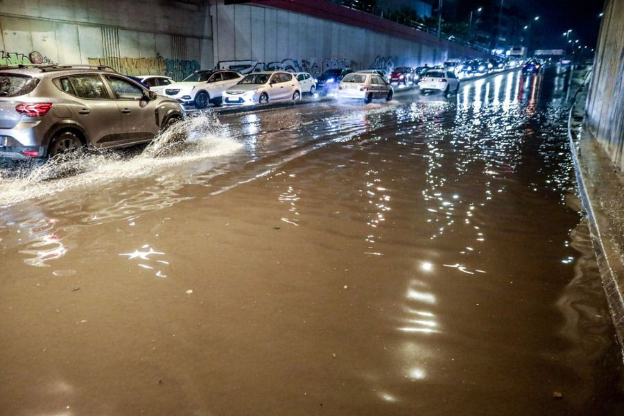 Κακοκαιρία Byron: Πώς θα λειτουργήσουν την Παρασκευή οι δημόσιες υπηρεσίες