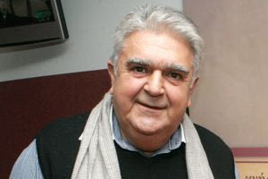 Ο Πασχάλης Τερζής επιστρέφει στη μουσική μετά από χρόνια