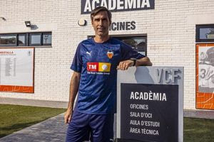 Θρήνος στη Βαλένθια: Νεκροί ο προπονητής Φερνάντο Μαρτίν και τα τρία παιδιά του στο ναυάγιο στην Ινδονησία