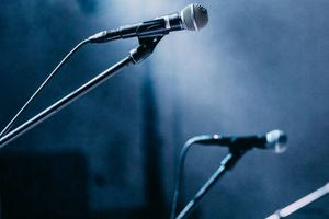 Λιάγκας: «Υπάρχουν τουλάχιστον δύο άντρες πρόθυμοι να καταγγείλουν ασέλγεια από τον γνωστό τραγουδιστή»