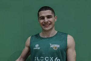 Μπάσκετ: Ο Άγιος Βασίλης έφερε τον Αιμίλιο Αλεξιάδη στην Αναγέννηση