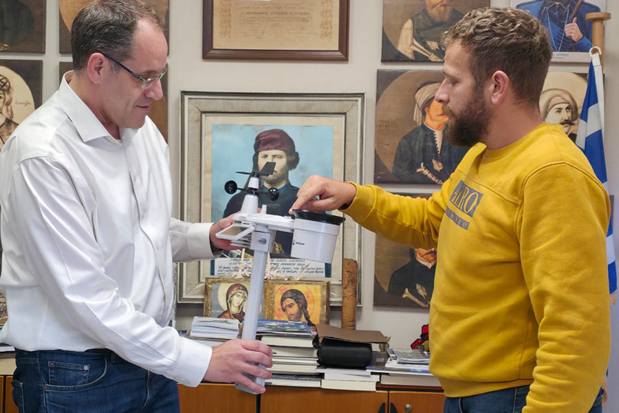 Μετεωρολογικός σταθμός εγκαταστάθηκε στο δημαρχείο Ανωγείων