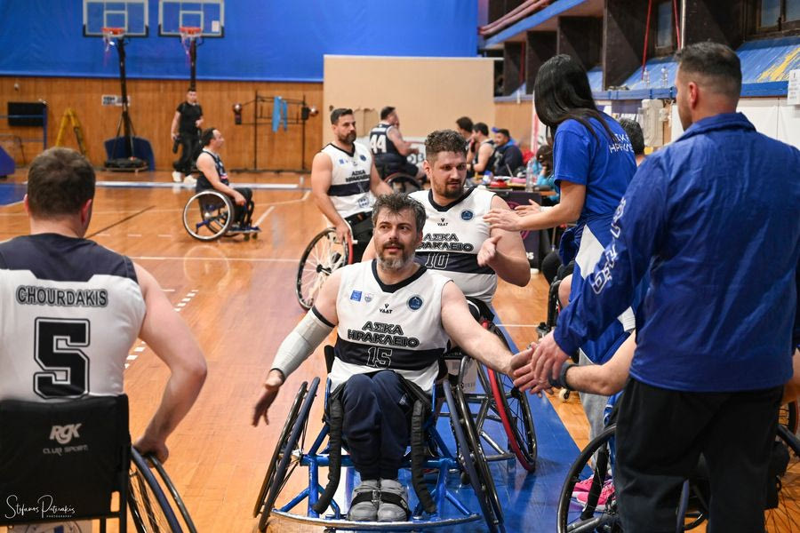 «Ο ανάπηρος είναι ο διαφορετικά ικανός» και ο Μανώλης Στυλιανακάκης είναι η απόδειξη