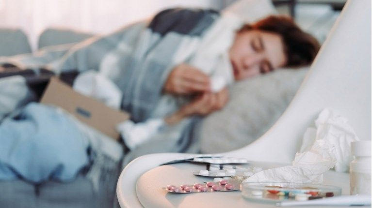 Ν. Τζανάκης: Τα 3 εμβόλια που πρέπει να κάνουν οι άνω των 65 ετών