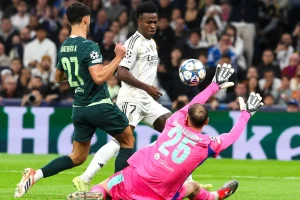 Champions League: Η Άρσεναλ στους «16», η Μάντσεστερ Σίτι «καθάρισε» τη Ρεάλ